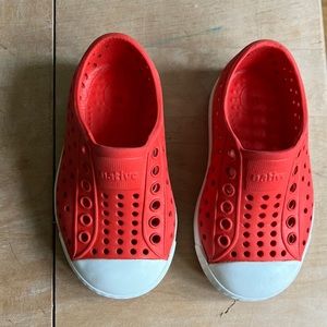 Native shoes size 5. Red.